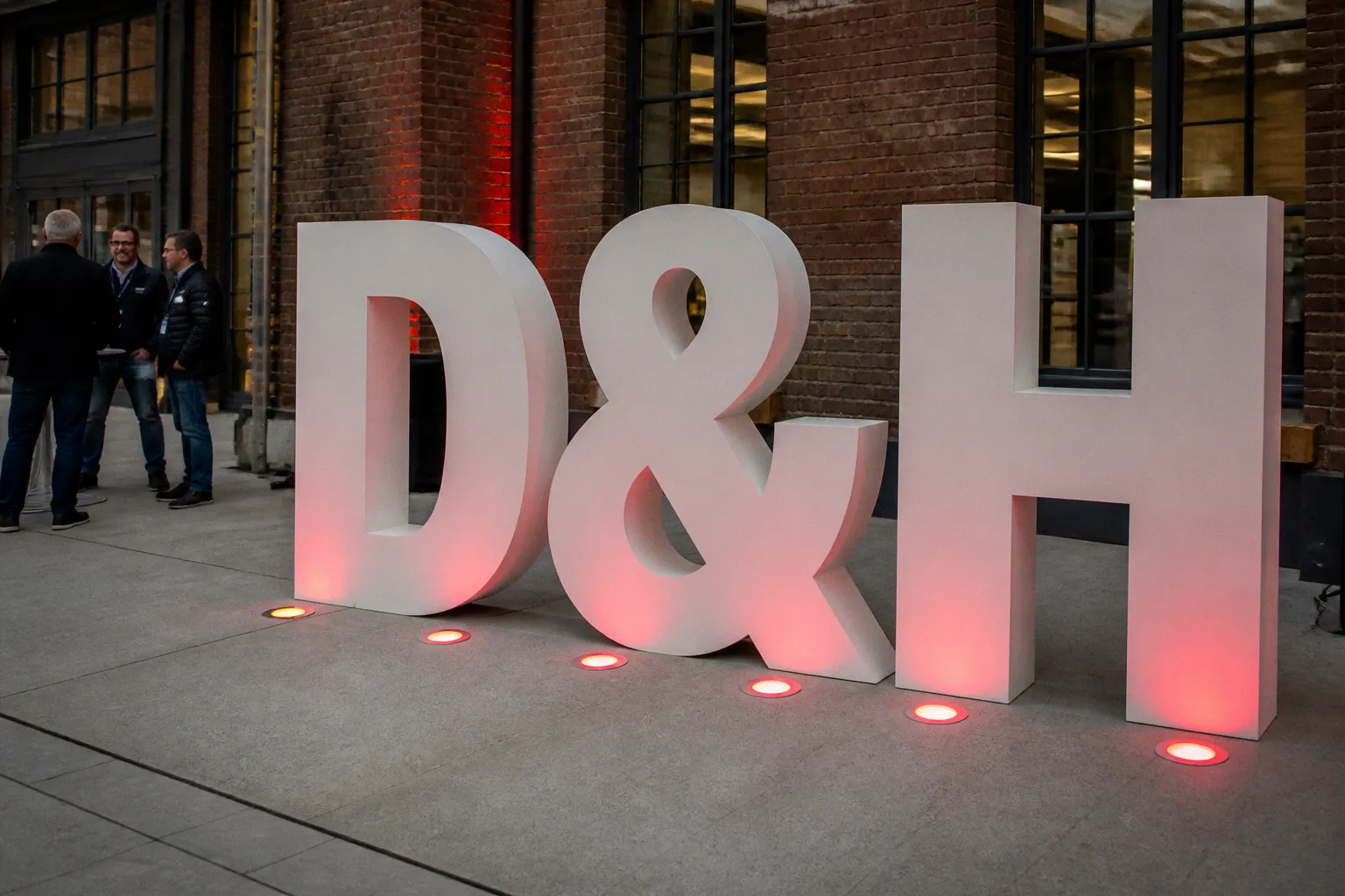 D&H Distributing erweitert IT-Portfolio um Enterprise-Storage von Dell