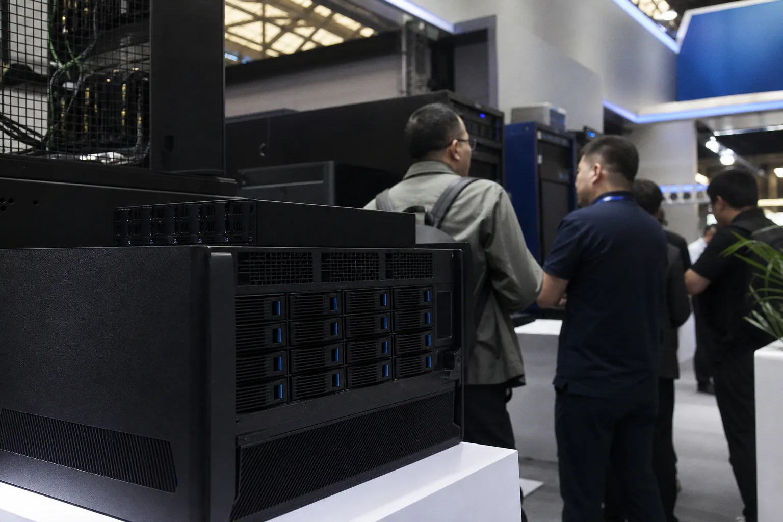 DapuStor präsentiert KI-Storage-Lösungen mit Weka und Gigabyte auf der WAIC 2026