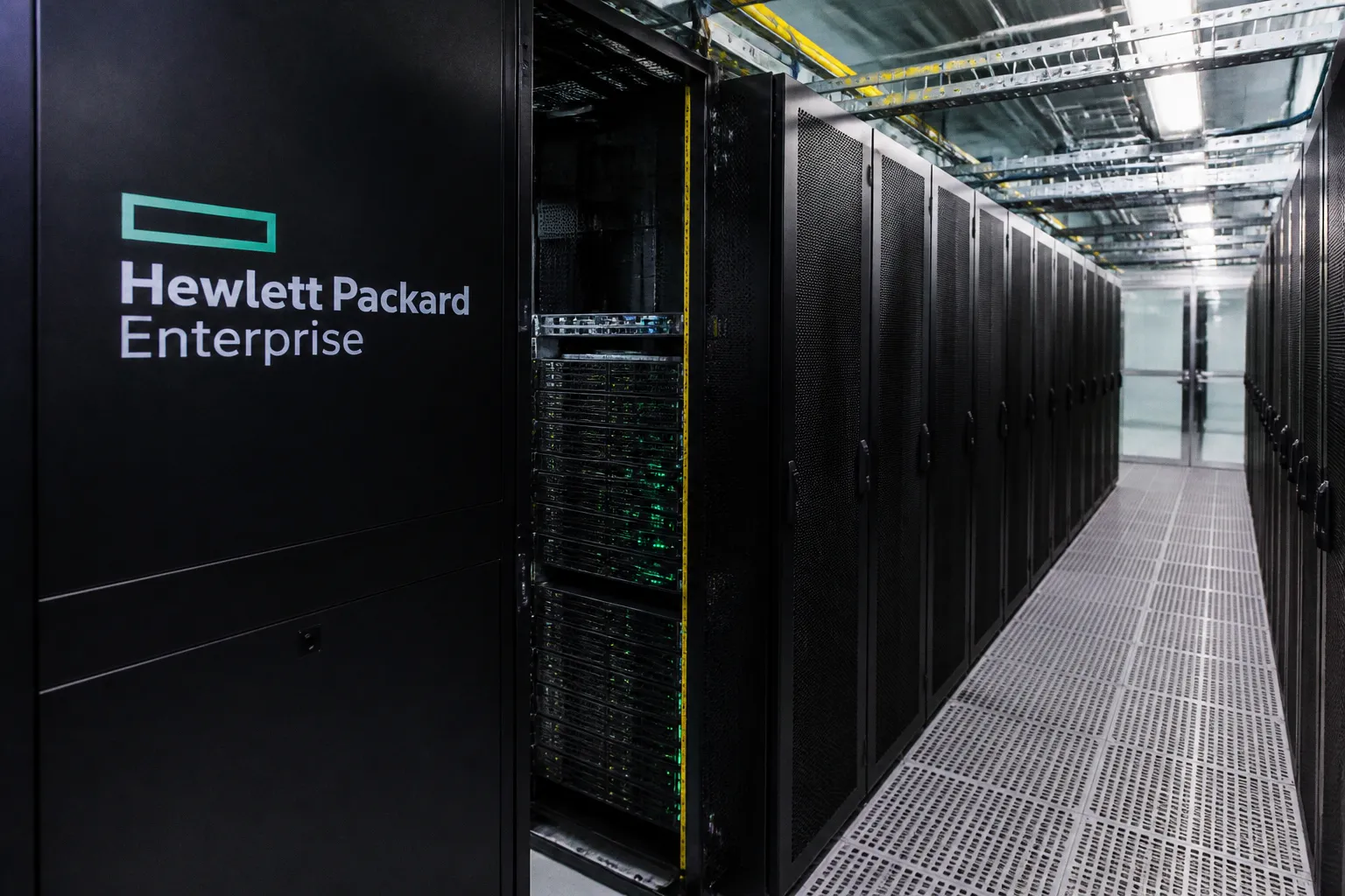 HPE sichert stabile Hardware-Preise unter einer Million Dollar trotz Marktschwankungen