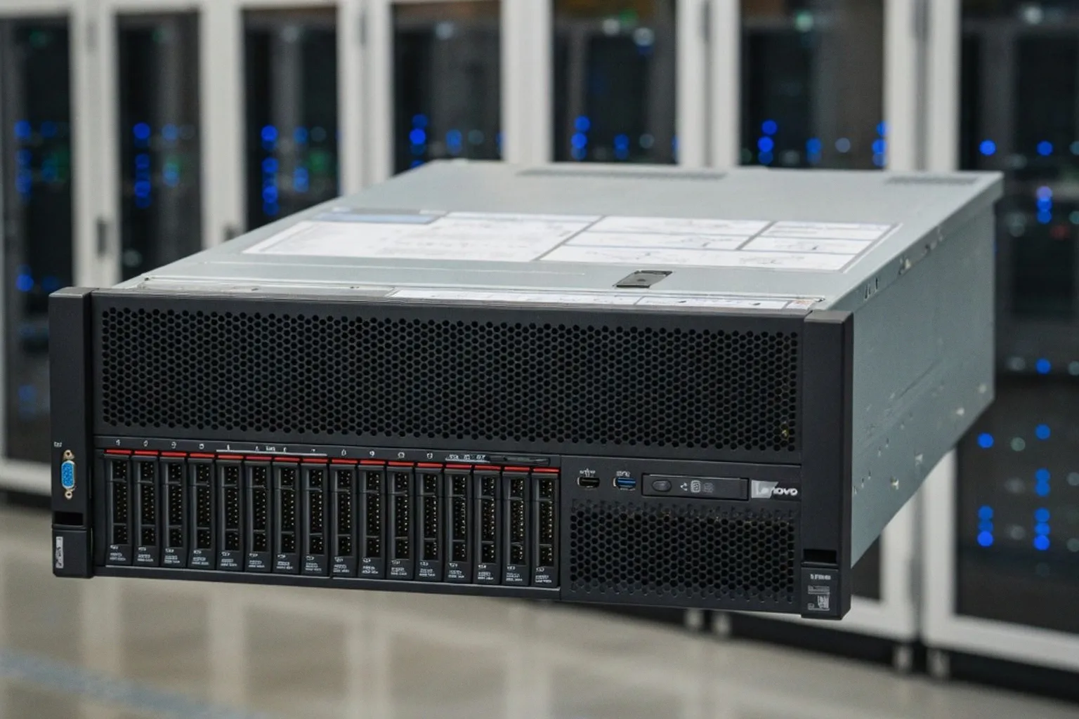Lenovo SR868V3: Leistungsstarker 4U-Server für KI und komplexe Datenbanken