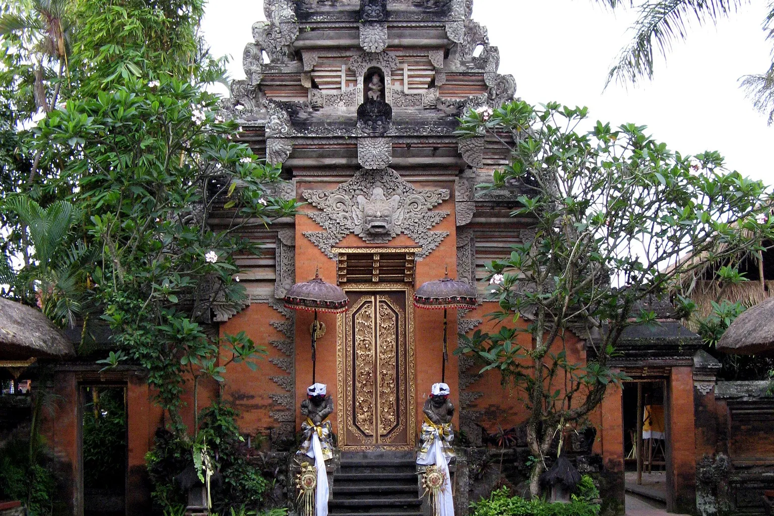 Tickets kaufen Ubud-Palast: Schritt-für-Schritt-Guide